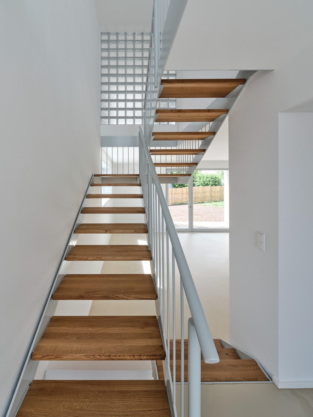 Treppe in der Maisonette Wohnung 2